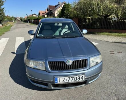 Серый Шкода Суперб, объемом двигателя 2 л и пробегом 270 тыс. км за 1950 $, фото 4 на Automoto.ua