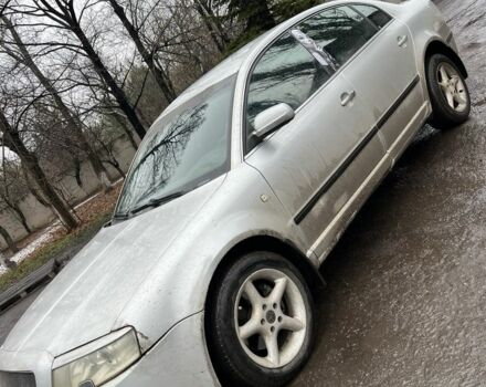 Серый Шкода Суперб, объемом двигателя 1.8 л и пробегом 289 тыс. км за 3200 $, фото 4 на Automoto.ua