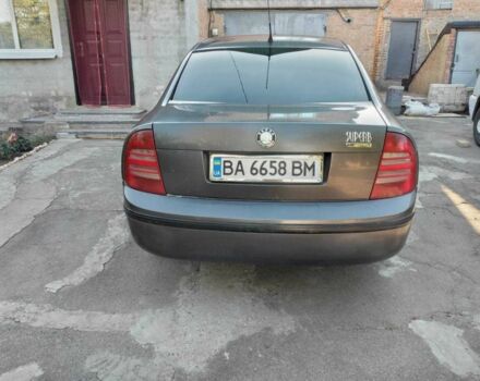 Серый Шкода Суперб, объемом двигателя 1.8 л и пробегом 253 тыс. км за 4500 $, фото 10 на Automoto.ua