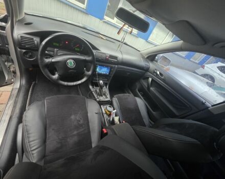 Серый Шкода Суперб, объемом двигателя 0 л и пробегом 332 тыс. км за 4730 $, фото 5 на Automoto.ua