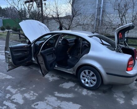 Сірий Шкода Суперб, об'ємом двигуна 1.9 л та пробігом 327 тис. км за 1950 $, фото 13 на Automoto.ua