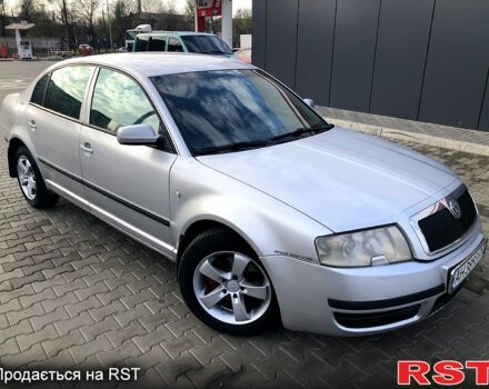 Шкода Суперб 2005 в Кривом Роге на Automoto.ua Серый Шкода Суперб, объемом двигателя 1.9 л и пробегом 324 тыс. км за 3200 $, фото 1 на Automoto.ua