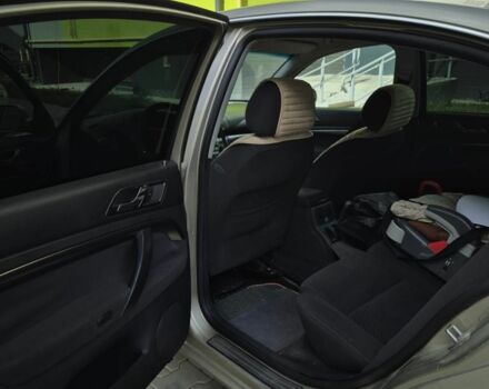 Серый Шкода Суперб, объемом двигателя 1.8 л и пробегом 351 тыс. км за 4650 $, фото 6 на Automoto.ua