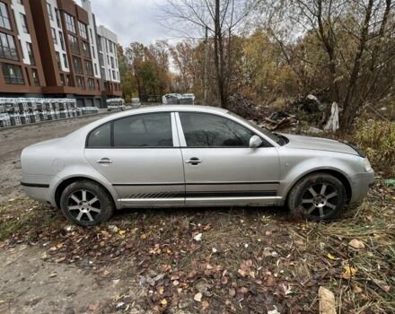 Шкода Суперб 2005 у Києві на Automoto.ua Сірий Шкода Суперб, об'ємом двигуна 1.8 л та пробігом 250 тис. км за 3000 $, фото 2 на Automoto.ua