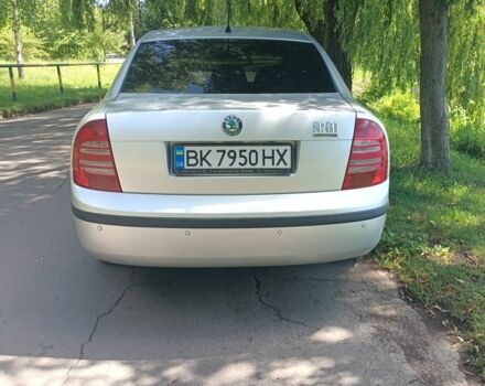 Сірий Шкода Суперб, об'ємом двигуна 1.8 л та пробігом 265 тис. км за 5400 $, фото 2 на Automoto.ua