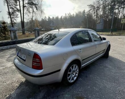 Сірий Шкода Суперб, об'ємом двигуна 1.8 л та пробігом 250 тис. км за 5200 $, фото 2 на Automoto.ua