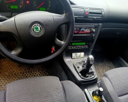 Сірий Шкода Суперб, об'ємом двигуна 1.8 л та пробігом 140 тис. км за 6200 $, фото 3 на Automoto.ua