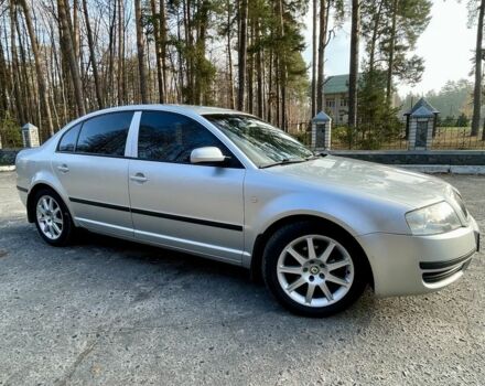 Сірий Шкода Суперб, об'ємом двигуна 1.8 л та пробігом 250 тис. км за 5200 $, фото 3 на Automoto.ua