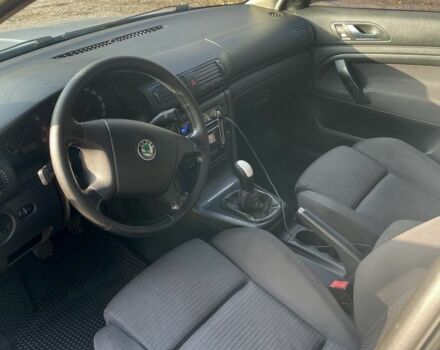 Сірий Шкода Суперб, об'ємом двигуна 1.8 л та пробігом 250 тис. км за 5200 $, фото 8 на Automoto.ua