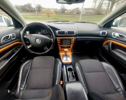 Серый Шкода Суперб, объемом двигателя 1.8 л и пробегом 241 тыс. км за 4600 $, фото 6 на Automoto.ua