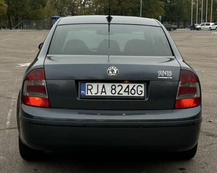 Серый Шкода Суперб, объемом двигателя 1.9 л и пробегом 380 тыс. км за 3250 $, фото 5 на Automoto.ua