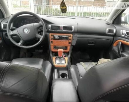 Сірий Шкода Суперб, об'ємом двигуна 2.5 л та пробігом 238 тис. км за 4500 $, фото 8 на Automoto.ua