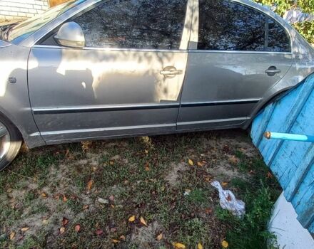 Серый Шкода Суперб, объемом двигателя 0 л и пробегом 417 тыс. км за 2400 $, фото 3 на Automoto.ua