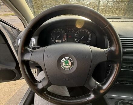 Сірий Шкода Суперб, об'ємом двигуна 1.9 л та пробігом 260 тис. км за 2990 $, фото 11 на Automoto.ua