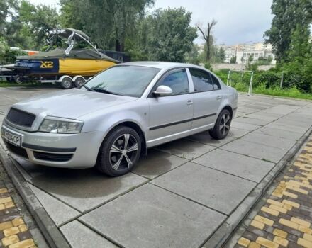 Сірий Шкода Суперб, об'ємом двигуна 1.9 л та пробігом 200 тис. км за 5200 $, фото 1 на Automoto.ua