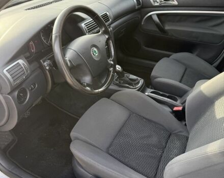 Сірий Шкода Суперб, об'ємом двигуна 1.9 л та пробігом 260 тис. км за 2990 $, фото 10 на Automoto.ua