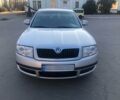 Сірий Шкода Суперб, об'ємом двигуна 2 л та пробігом 206 тис. км за 6650 $, фото 1 на Automoto.ua