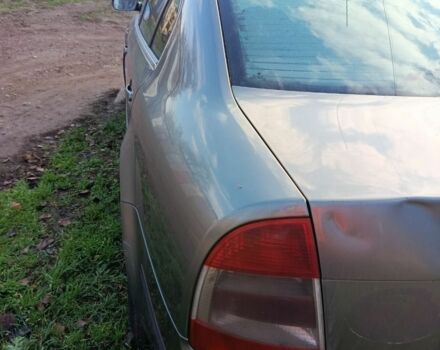 Серый Шкода Суперб, объемом двигателя 0 л и пробегом 250 тыс. км за 2200 $, фото 14 на Automoto.ua