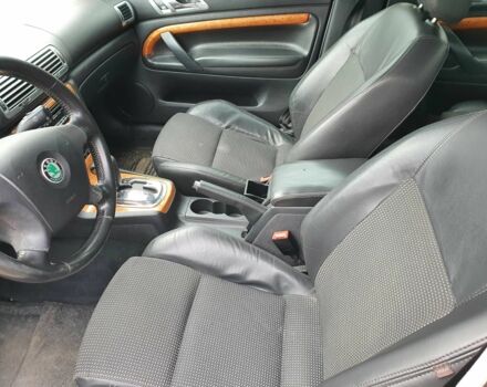 Серый Шкода Суперб, объемом двигателя 1.8 л и пробегом 168 тыс. км за 6100 $, фото 8 на Automoto.ua