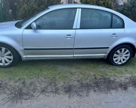 Сірий Шкода Суперб, об'ємом двигуна 2.5 л та пробігом 480 тис. км за 1999 $, фото 2 на Automoto.ua