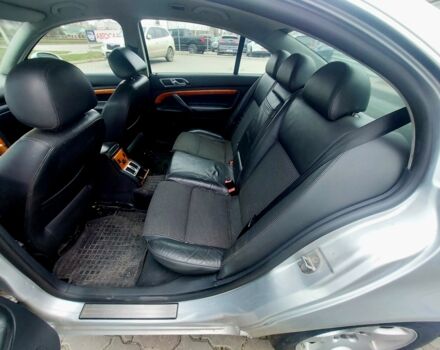 Серый Шкода Суперб, объемом двигателя 1.8 л и пробегом 241 тыс. км за 4600 $, фото 3 на Automoto.ua