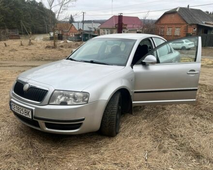 Сірий Шкода Суперб, об'ємом двигуна 2.5 л та пробігом 238 тис. км за 4500 $, фото 1 на Automoto.ua