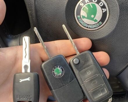 Серый Шкода Суперб, объемом двигателя 1.8 л и пробегом 392 тыс. км за 4600 $, фото 2 на Automoto.ua