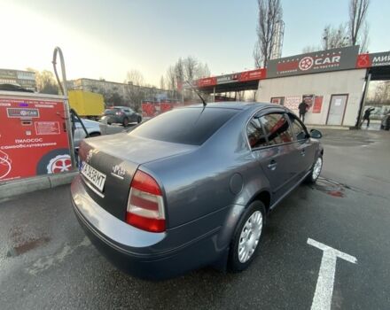 Серый Шкода Суперб, объемом двигателя 1.8 л и пробегом 383 тыс. км за 5000 $, фото 3 на Automoto.ua