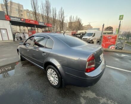 Серый Шкода Суперб, объемом двигателя 1.8 л и пробегом 383 тыс. км за 5000 $, фото 2 на Automoto.ua