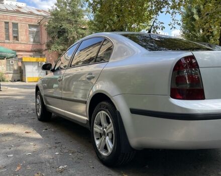 Серый Шкода Суперб, объемом двигателя 1.8 л и пробегом 284 тыс. км за 4600 $, фото 2 на Automoto.ua