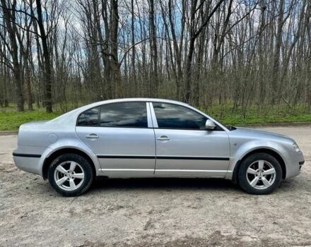 Сірий Шкода Суперб, об'ємом двигуна 1.8 л та пробігом 258 тис. км за 6000 $, фото 1 на Automoto.ua