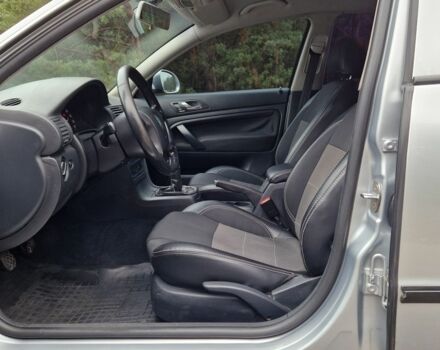 Сірий Шкода Суперб, об'ємом двигуна 1.8 л та пробігом 188 тис. км за 5750 $, фото 11 на Automoto.ua