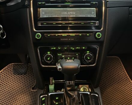 Серый Шкода Суперб, объемом двигателя 2 л и пробегом 360 тыс. км за 7800 $, фото 12 на Automoto.ua