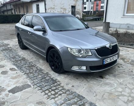 Серый Шкода Суперб, объемом двигателя 2 л и пробегом 360 тыс. км за 7800 $, фото 4 на Automoto.ua