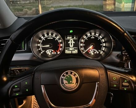 Серый Шкода Суперб, объемом двигателя 2 л и пробегом 360 тыс. км за 7800 $, фото 11 на Automoto.ua