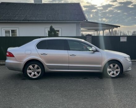 Серый Шкода Суперб, объемом двигателя 2 л и пробегом 270 тыс. км за 9200 $, фото 4 на Automoto.ua