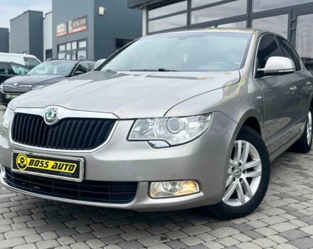 Серый Шкода Суперб, объемом двигателя 2 л и пробегом 269 тыс. км за 10700 $, фото 2 на Automoto.ua