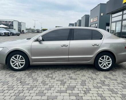 Серый Шкода Суперб, объемом двигателя 2 л и пробегом 269 тыс. км за 10700 $, фото 3 на Automoto.ua