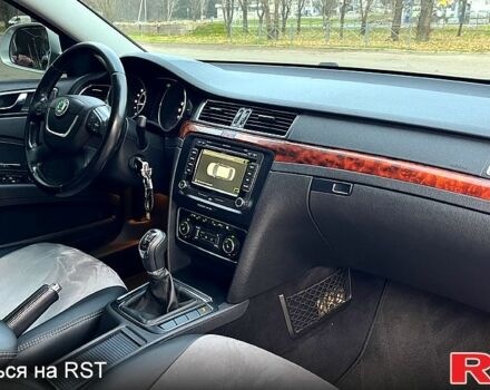 Сірий Шкода Суперб, об'ємом двигуна 2 л та пробігом 316 тис. км за 9300 $, фото 7 на Automoto.ua