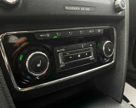 Серый Шкода Суперб, объемом двигателя 2 л и пробегом 269 тыс. км за 10700 $, фото 19 на Automoto.ua