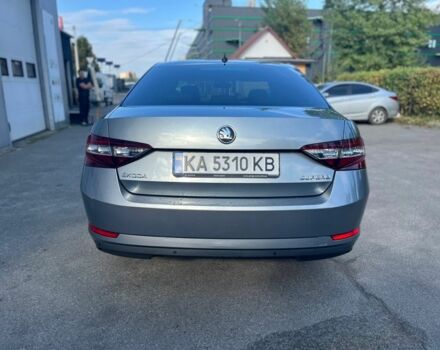 Сірий Шкода Суперб, об'ємом двигуна 1.8 л та пробігом 280 тис. км за 16600 $, фото 5 на Automoto.ua