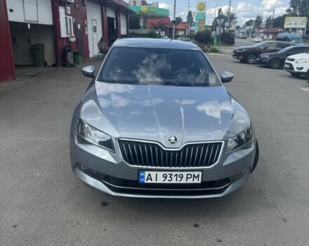 Сірий Шкода Суперб, об'ємом двигуна 2 л та пробігом 225 тис. км за 18200 $, фото 2 на Automoto.ua