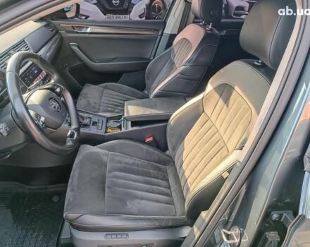 Серый Шкода Суперб, объемом двигателя 2 л и пробегом 139 тыс. км за 29990 $, фото 19 на Automoto.ua