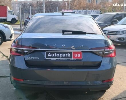 Серый Шкода Суперб, объемом двигателя 2 л и пробегом 139 тыс. км за 29990 $, фото 7 на Automoto.ua