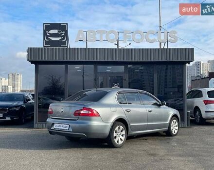 Серый Шкода Суперб, объемом двигателя 1.8 л и пробегом 162 тыс. км за 8790 $, фото 7 на Automoto.ua