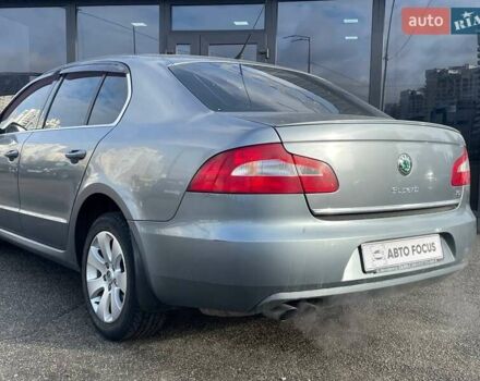 Серый Шкода Суперб, объемом двигателя 1.8 л и пробегом 162 тыс. км за 8790 $, фото 5 на Automoto.ua