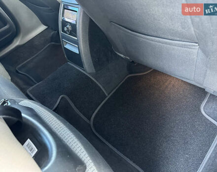 Серый Шкода Суперб, объемом двигателя 1.8 л и пробегом 211 тыс. км за 7800 $, фото 17 на Automoto.ua