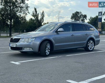 Серый Шкода Суперб, объемом двигателя 1.8 л и пробегом 211 тыс. км за 7800 $, фото 2 на Automoto.ua