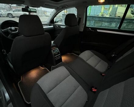 Серый Шкода Суперб, объемом двигателя 1.4 л и пробегом 239 тыс. км за 6900 $, фото 14 на Automoto.ua