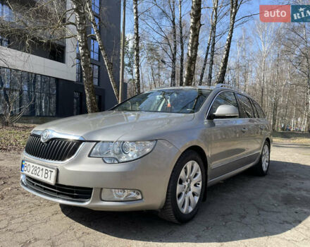 Сірий Шкода Суперб, об'ємом двигуна 1.97 л та пробігом 280 тис. км за 8700 $, фото 2 на Automoto.ua